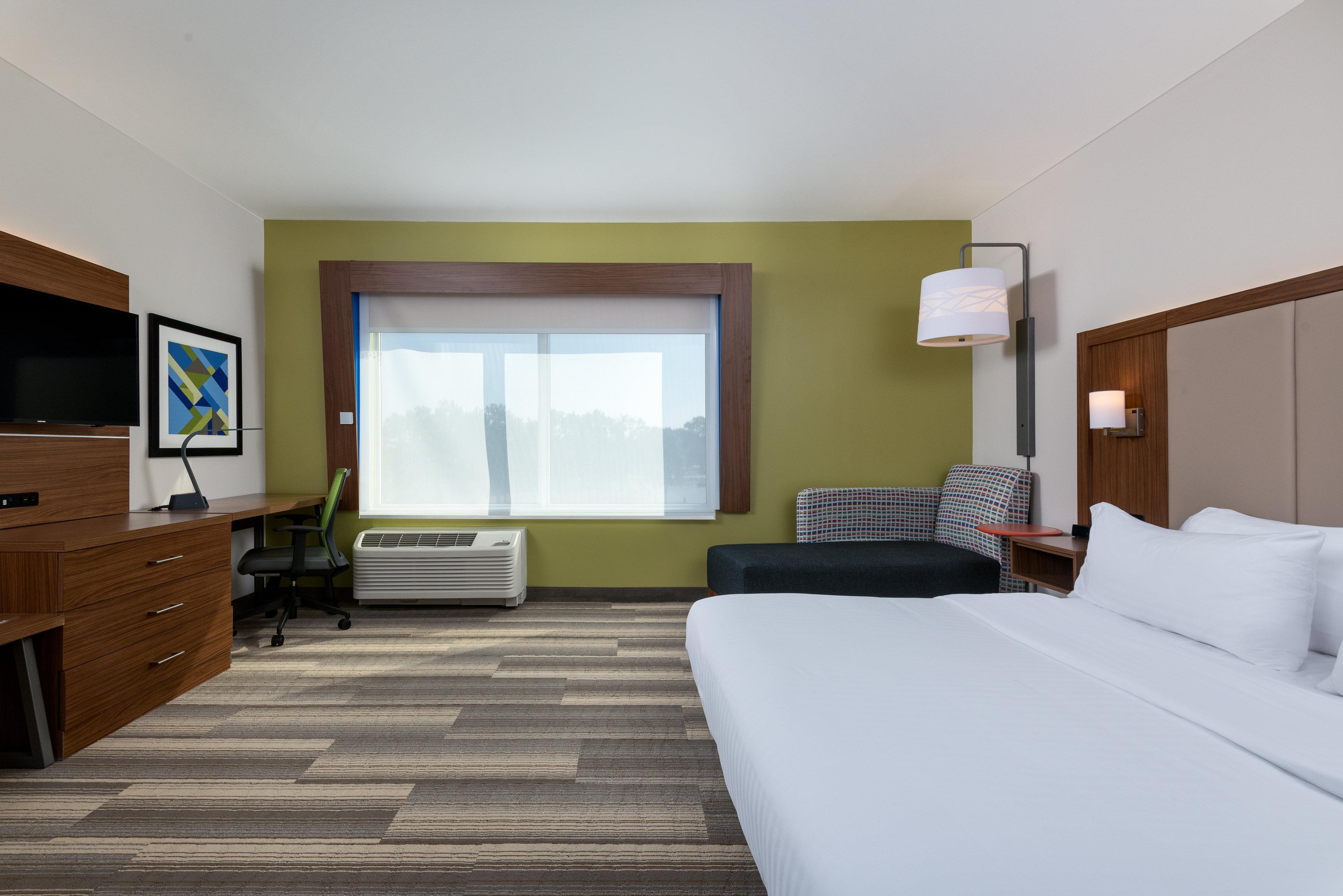 Hotel Express Queensbury-lake George Area By Ihg 3*