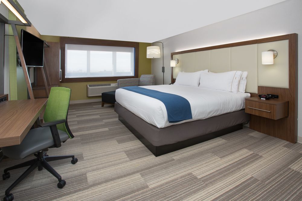 Hotel Express Queensbury-lake George Area By Ihg 3*