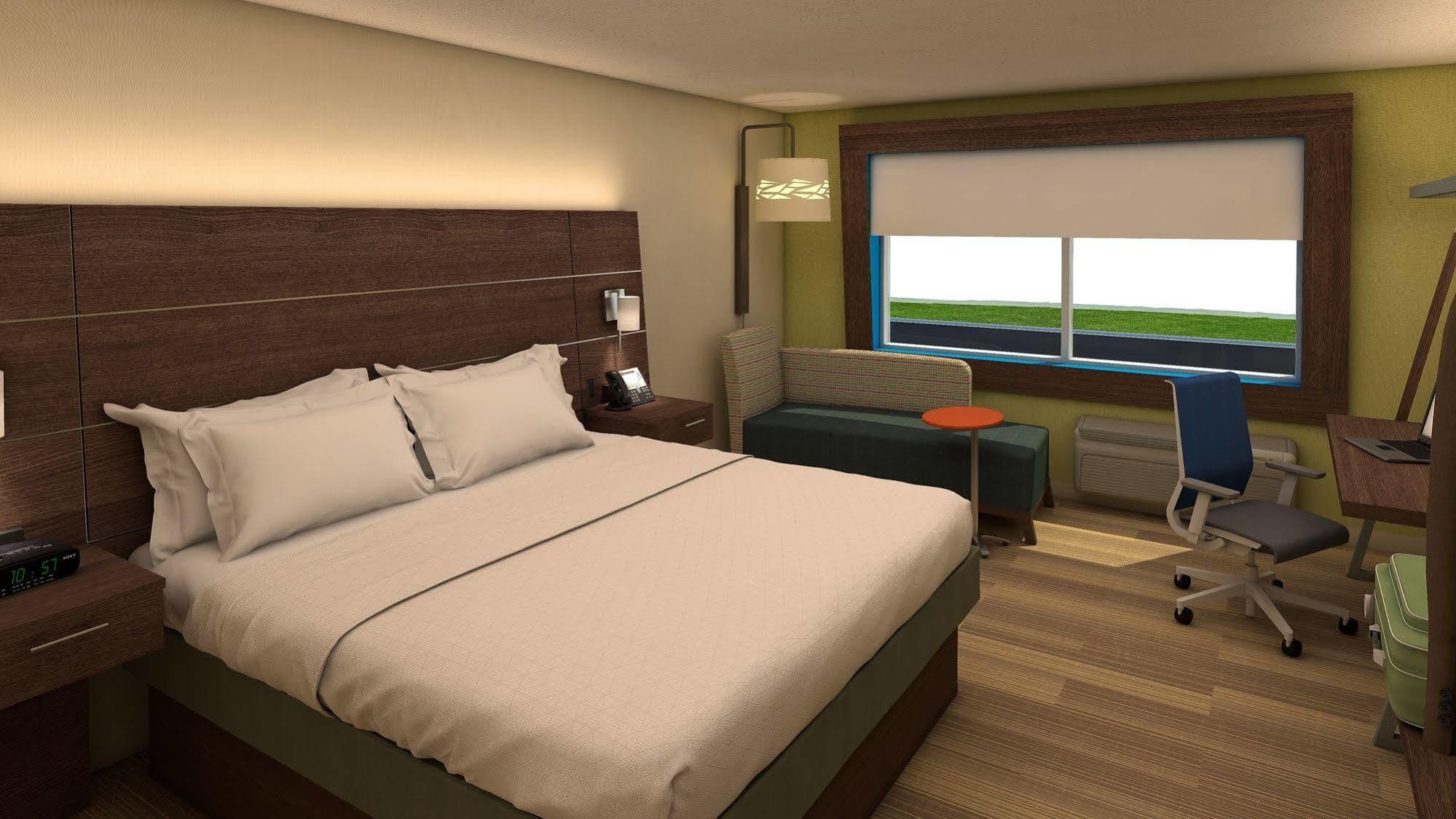 Express Queensbury-lake George Area By Ihg Hotel Queensbury